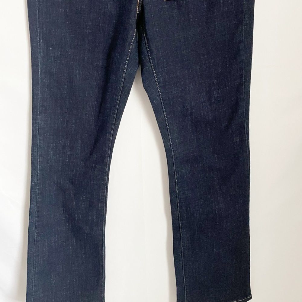 Levi's Classic Bootcut Jeans Dark Wash Size 6/ 28 - Picture 3 of 7
